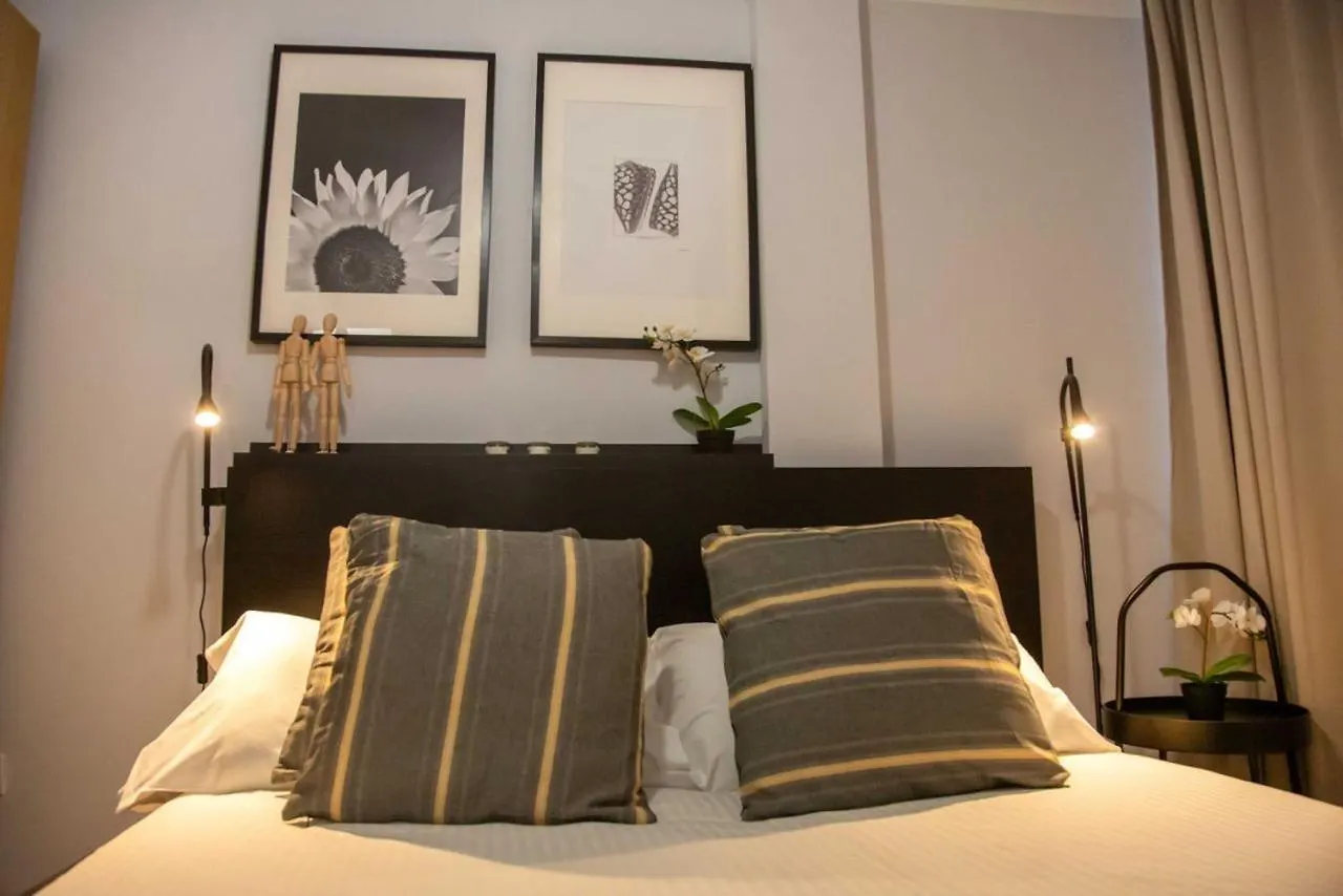 Daire Holidays2Malaga Lagunillas 3 Bedrooms Downtown Local Area 500Mb Free Wifi