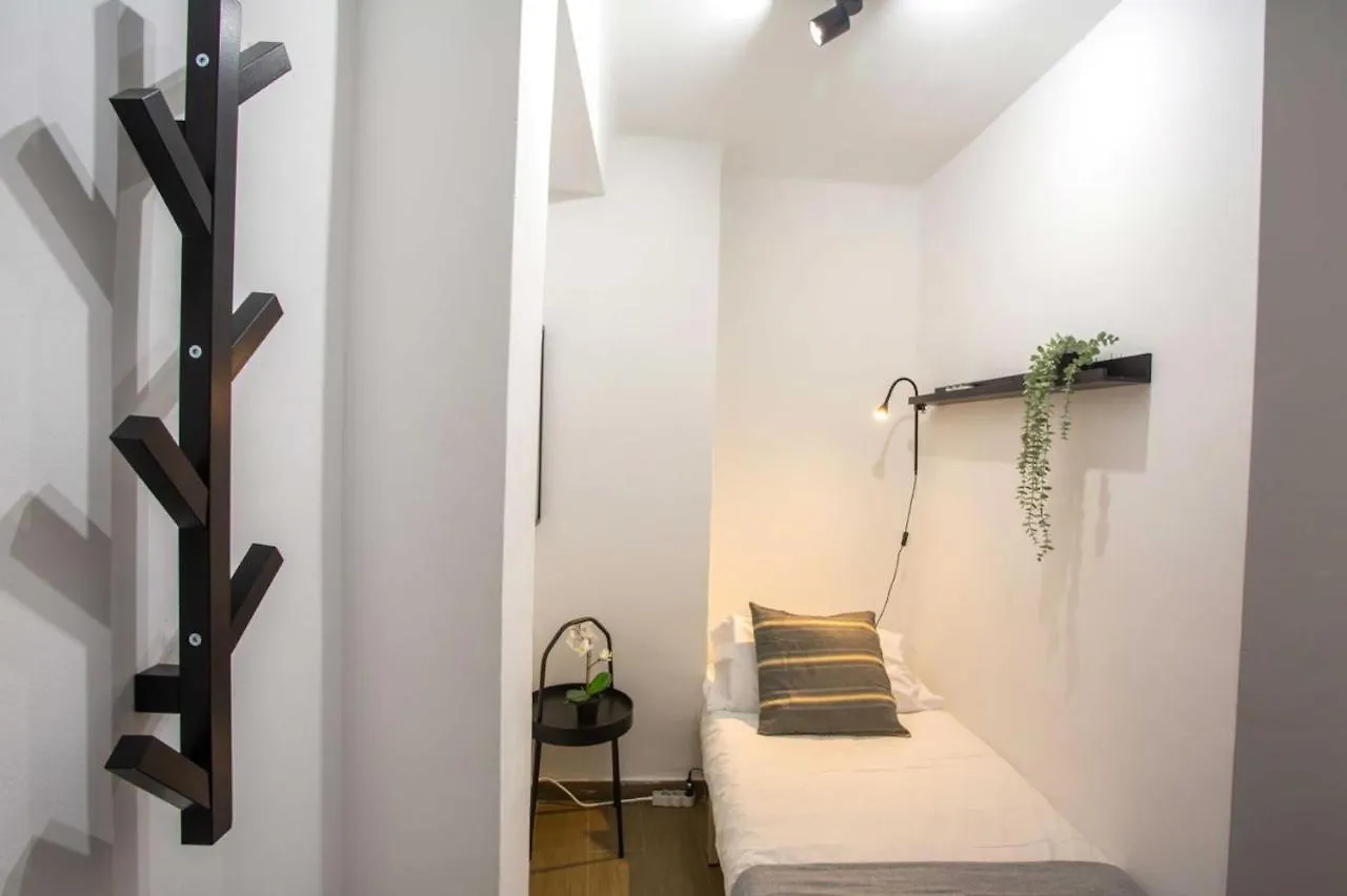 Apartment Holidays2Malaga Lagunillas 3 Bedrooms Downtown Local Area 500Mb Free Wifi Spain