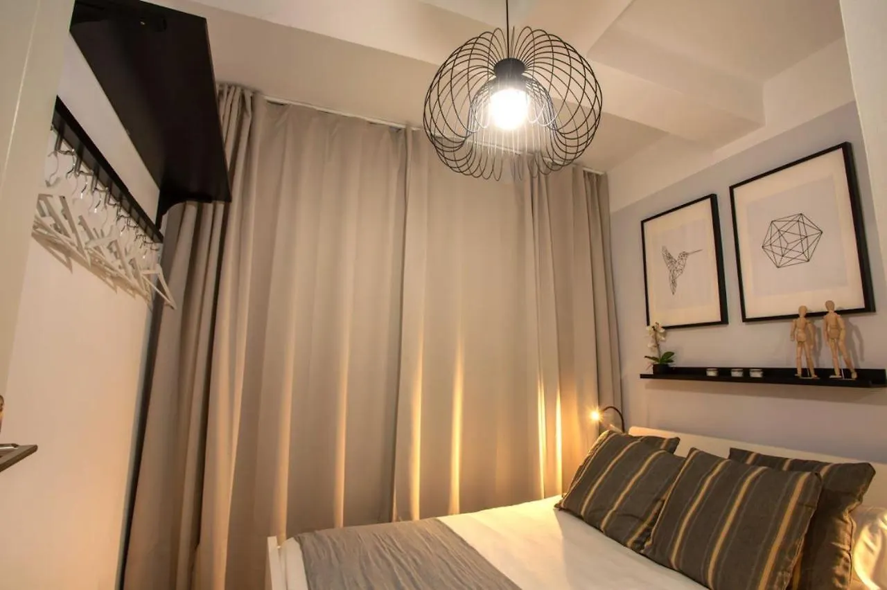 Holidays2Malaga Lagunillas 3 Bedrooms Downtown Local Area 500Mb Free Wifi Apartment Malaga